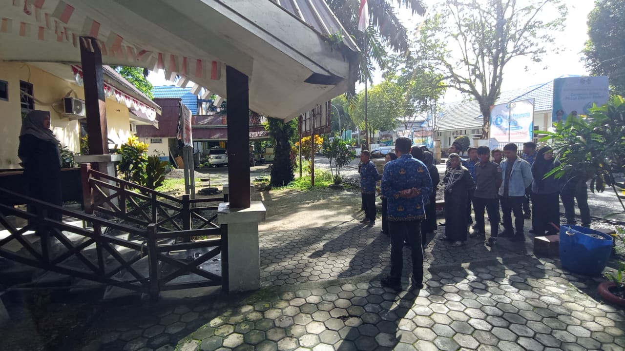 Bawaslu Morawali melakukan apel pagi Senin tanggal 17 November 2025 