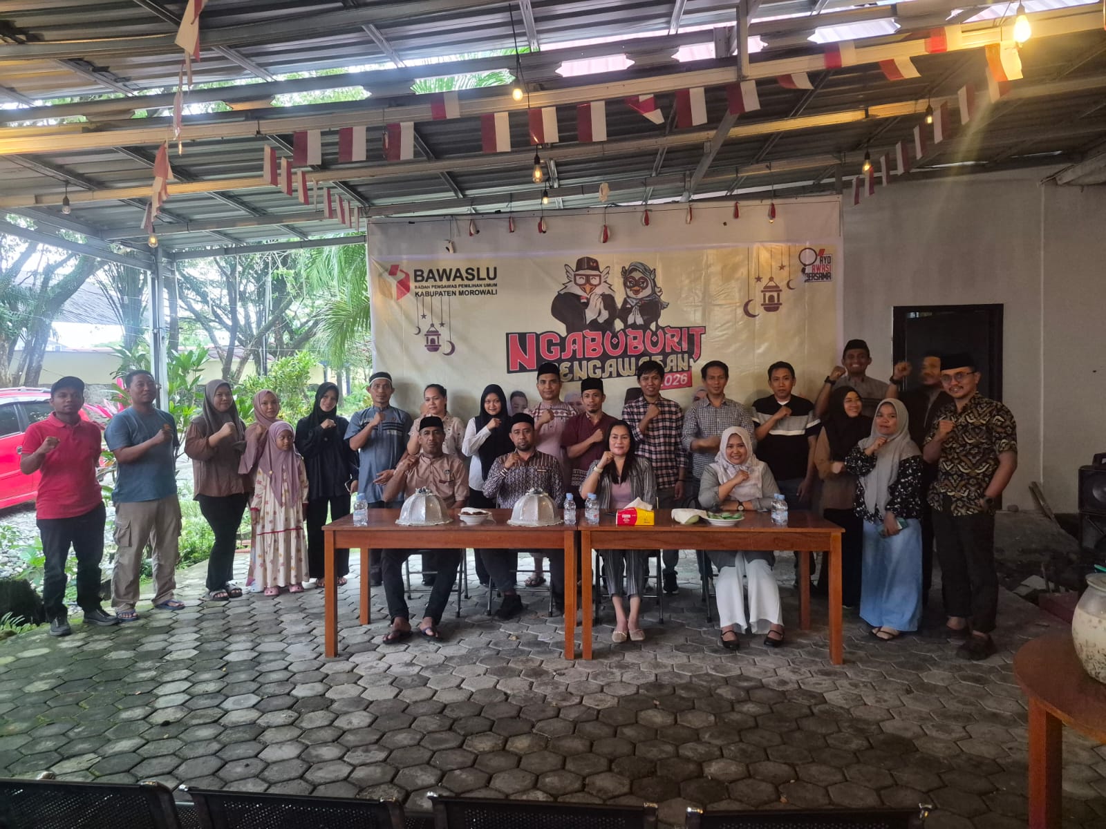 Bawaslu Morowali Melaksanakan Ngabuburit Pengawasan 