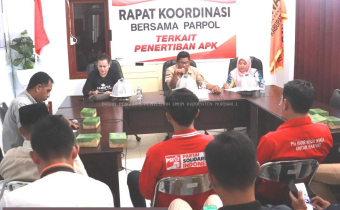 Bawaslu Morowali Gelar Rakor Bersama Parpol Terkait Penertiban Alat Peraga Kampanye (APK)